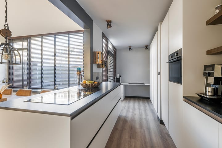 Foto 12 van Spechtstraat 74