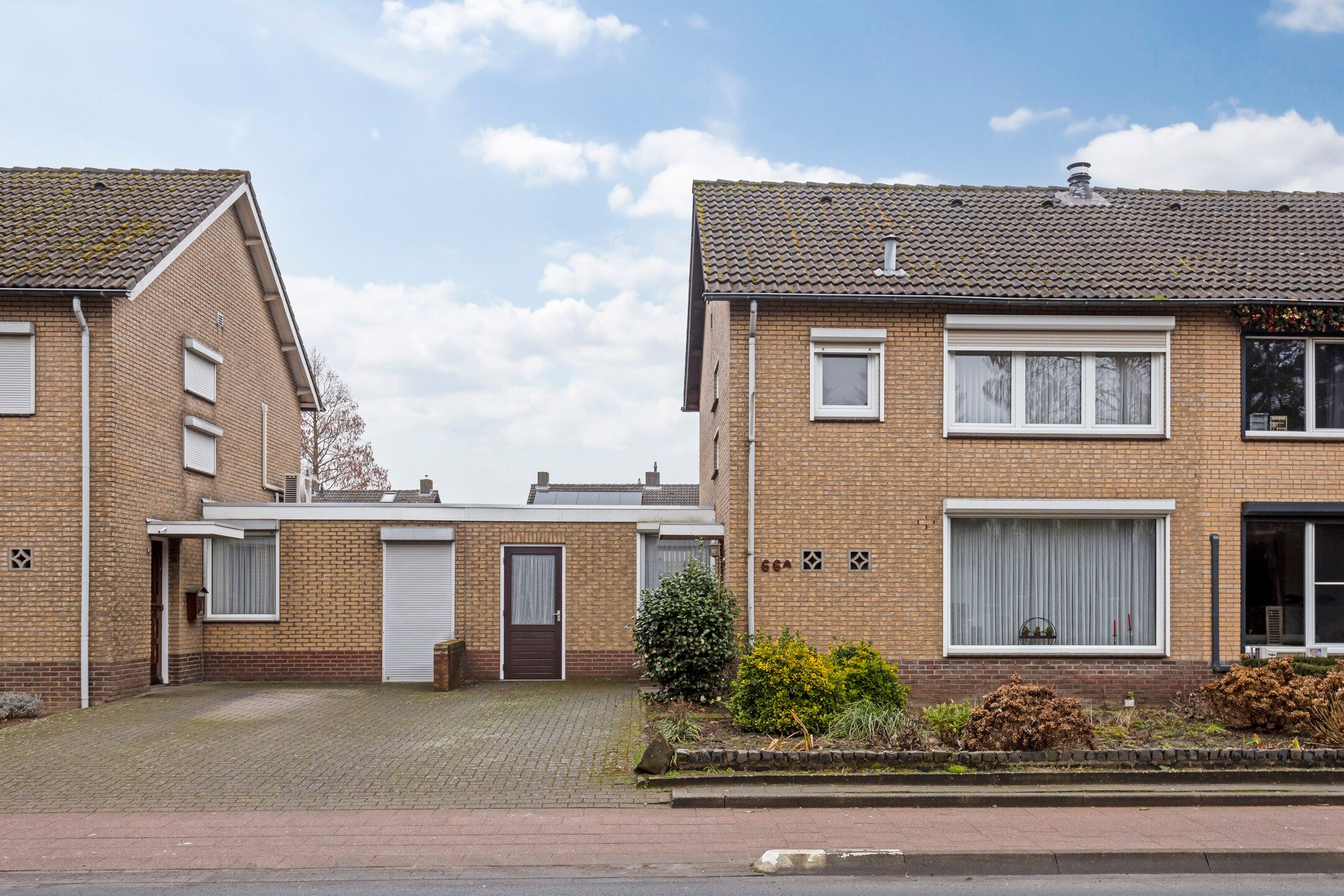 Foto 33 van Rijksweg Noord 66-A