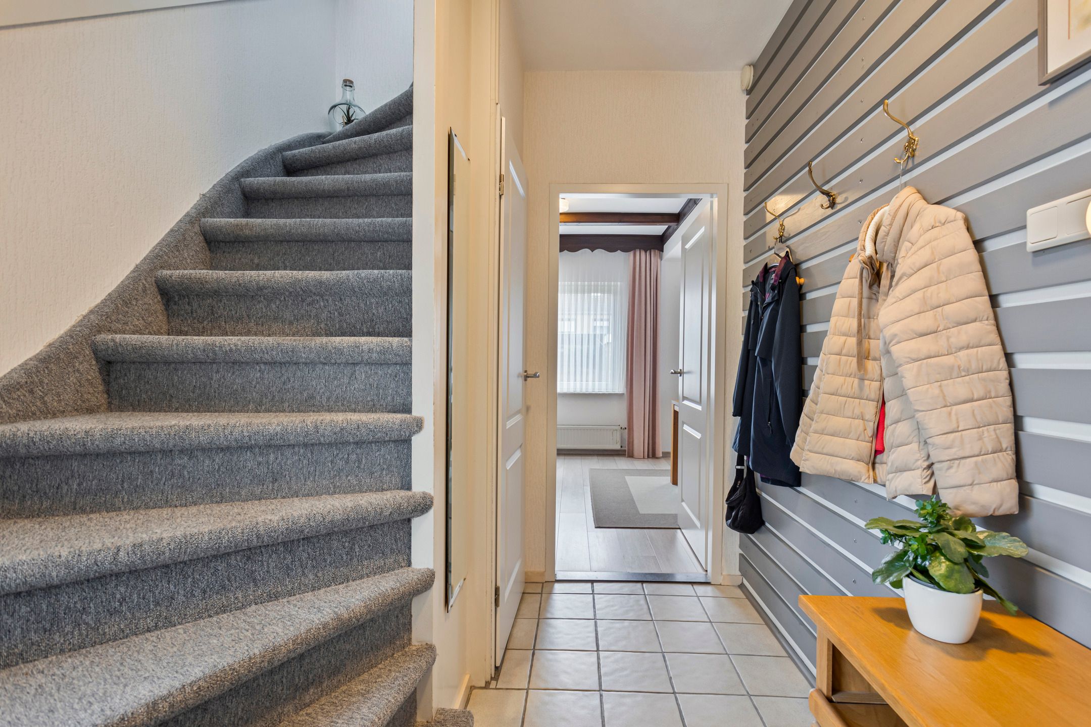 Foto 6 van Rijksweg Noord 66-A