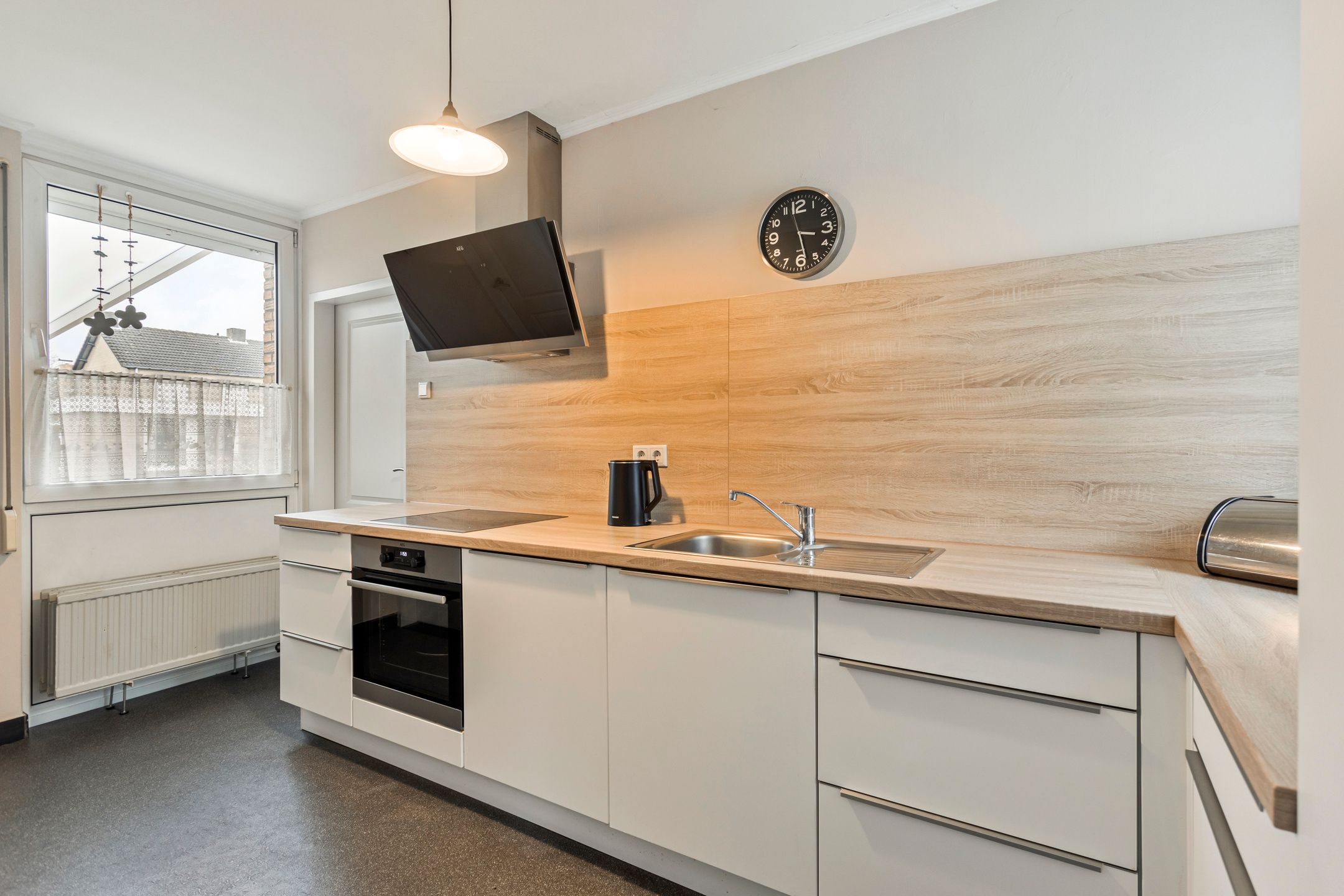 Foto 15 van Rijksweg Noord 66-A