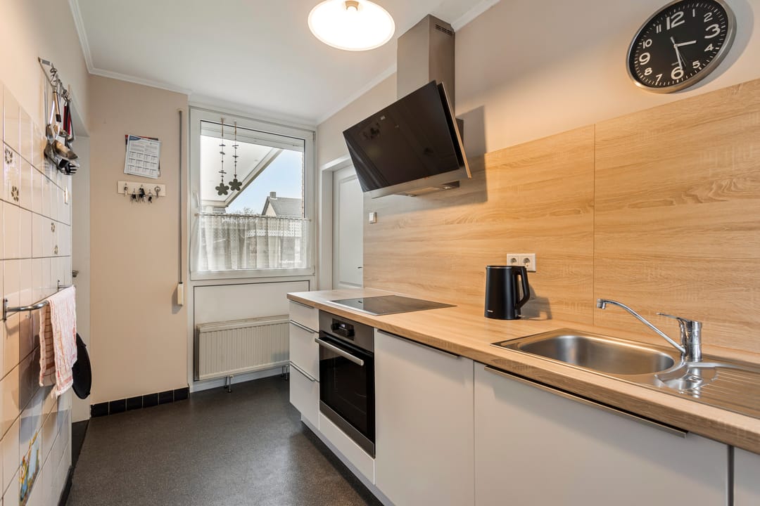 Foto 17 van Rijksweg Noord 66-A