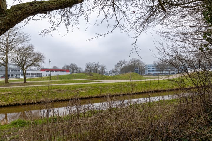 Photo 34 of Jan Tooropstraat 15