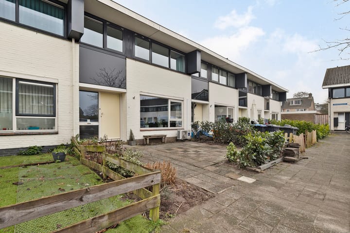 Foto 1 van Nijlanderhemstraat 7