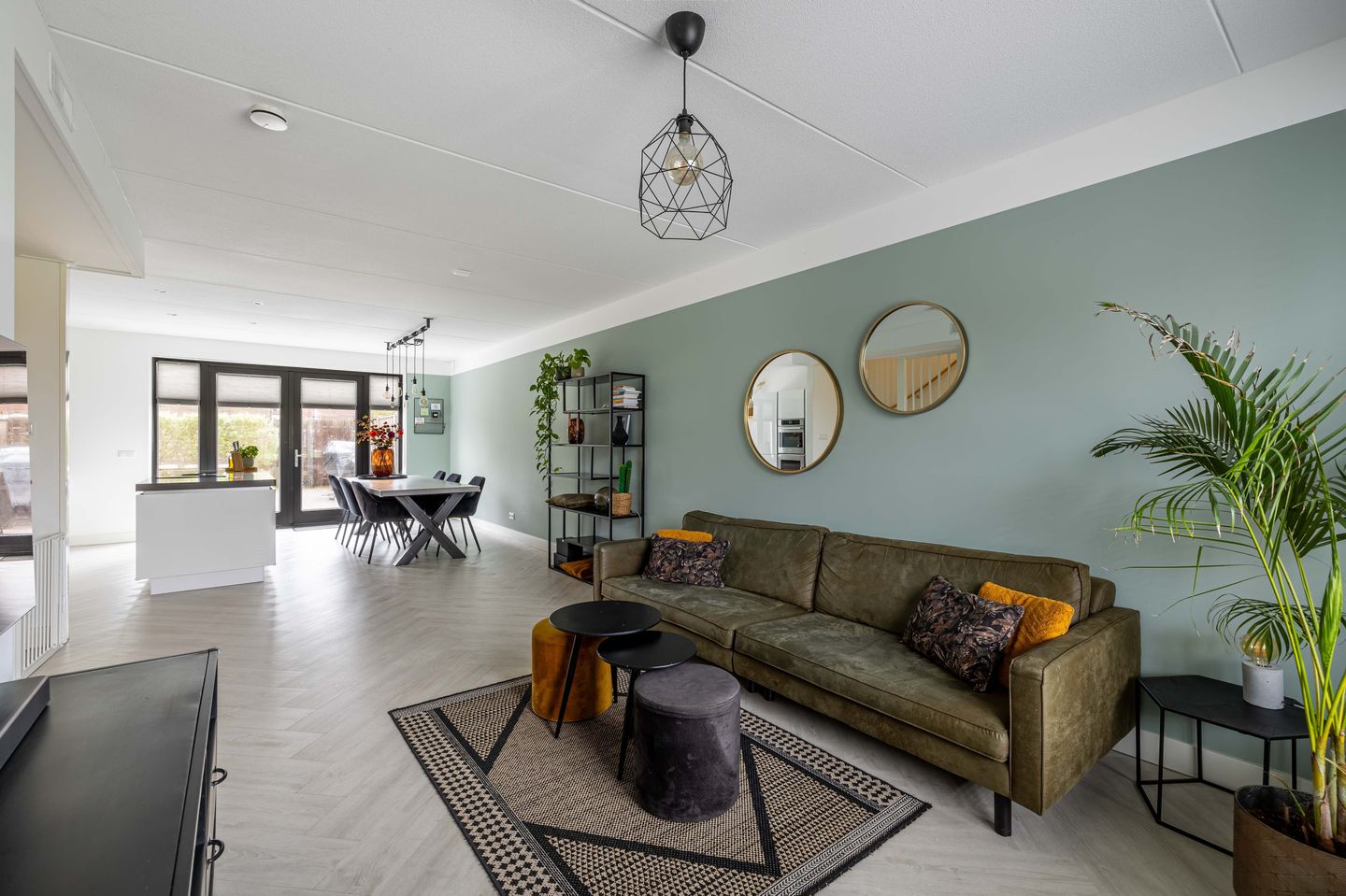 Foto 5 van Purperreiger 4