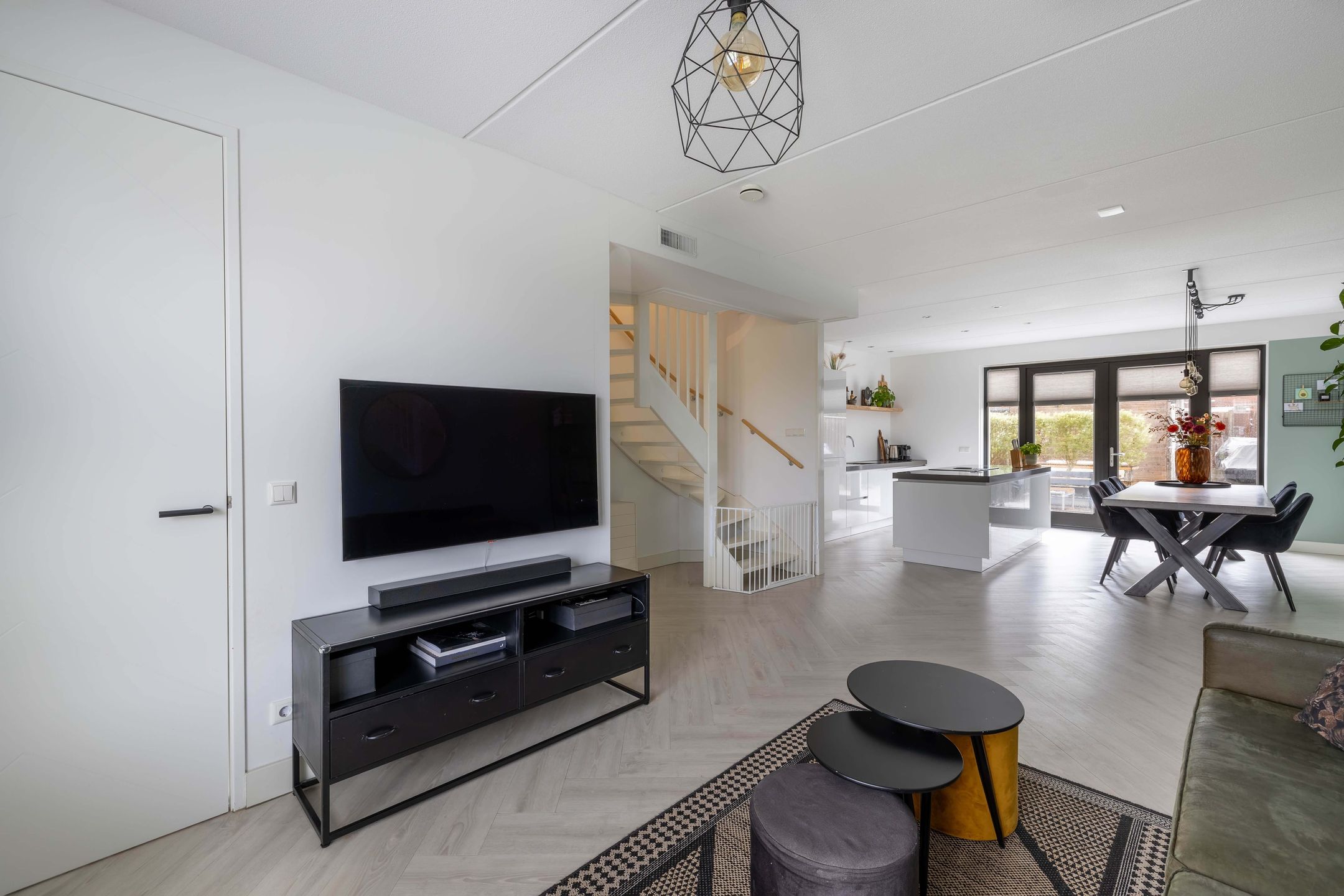 Foto 12 van Purperreiger 4