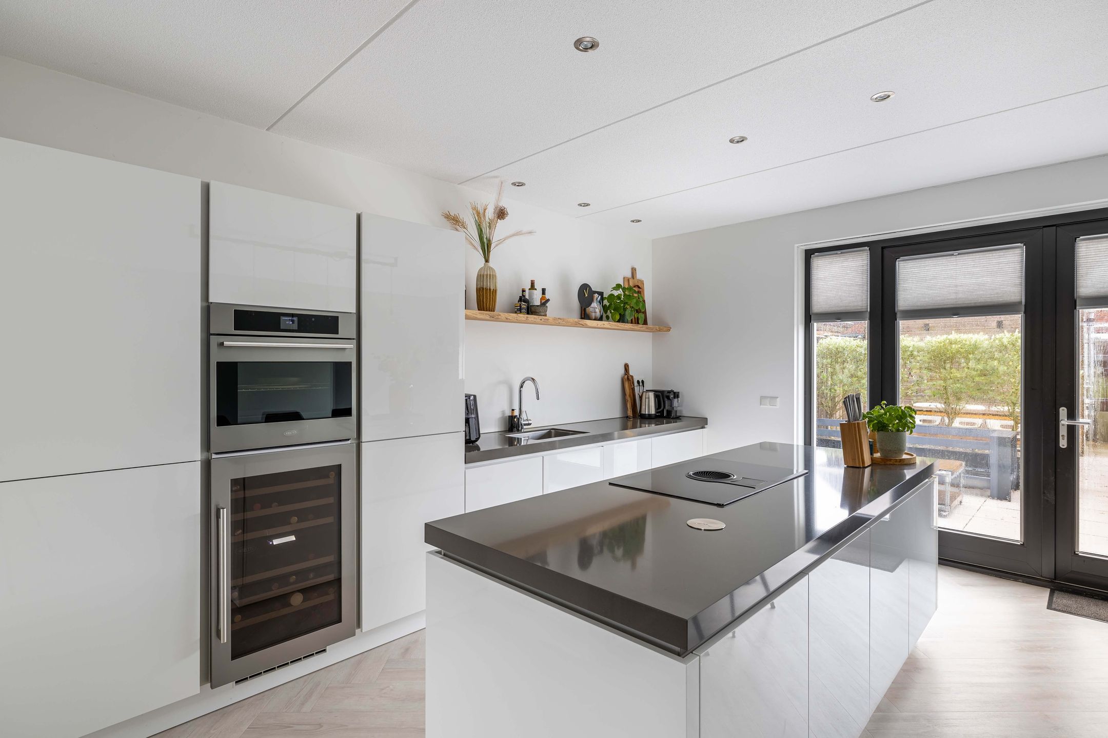 Foto 18 van Purperreiger 4