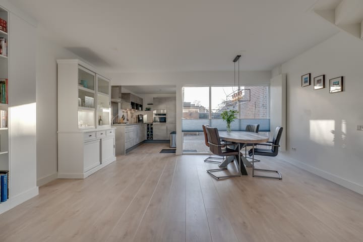 Foto 12 van Kloet 83