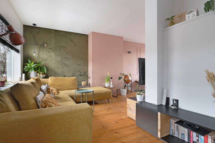 Photo 7 of Edisonstraat 15-BS