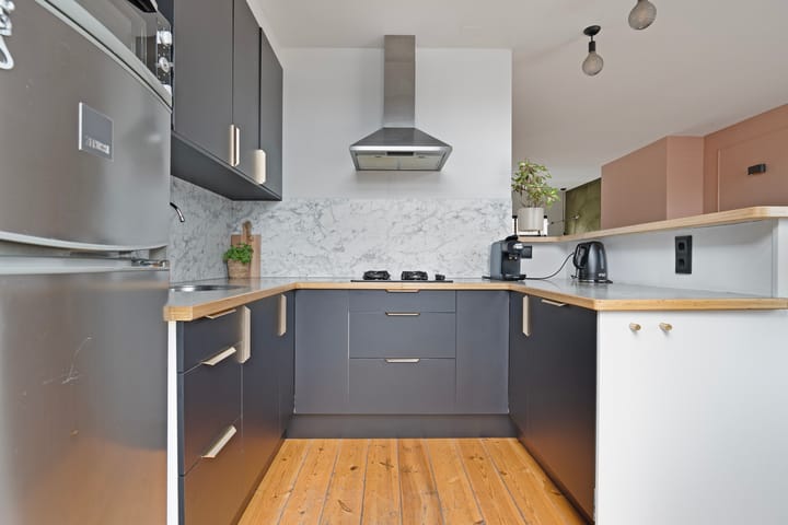 Photo 14 of Edisonstraat 15-BS