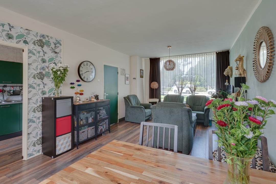 Foto 7 van Basiusstraat 4