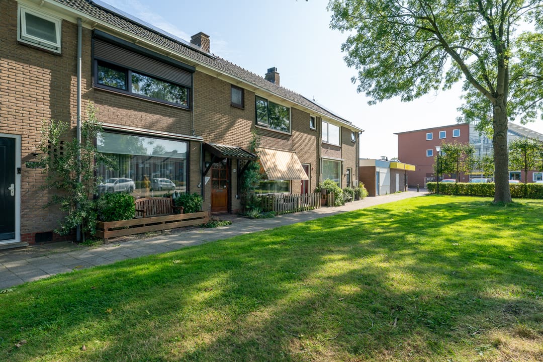 Foto 26 van Basiusstraat 4