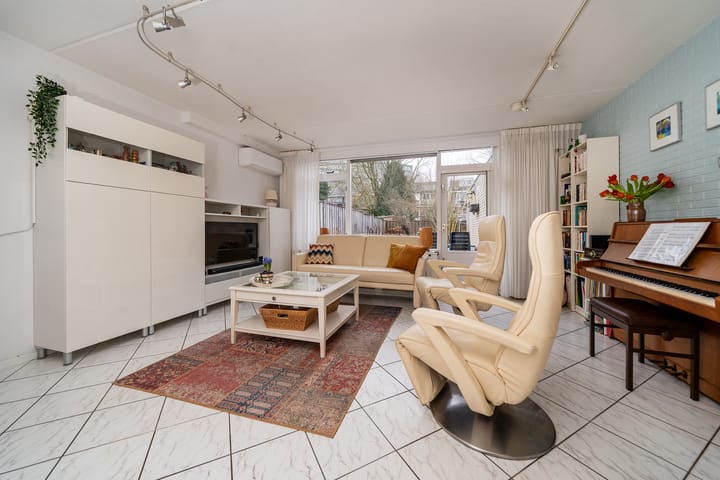 Foto 2 van Bommelerwaard 44