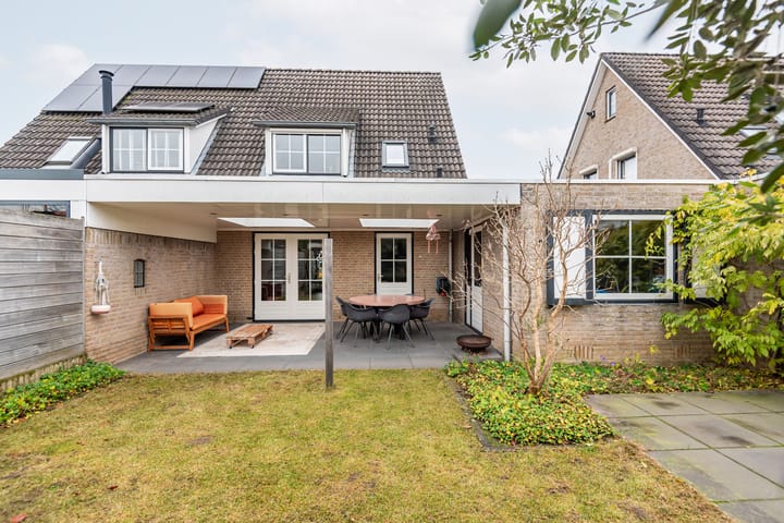 Foto 4 van Multatulihof 4