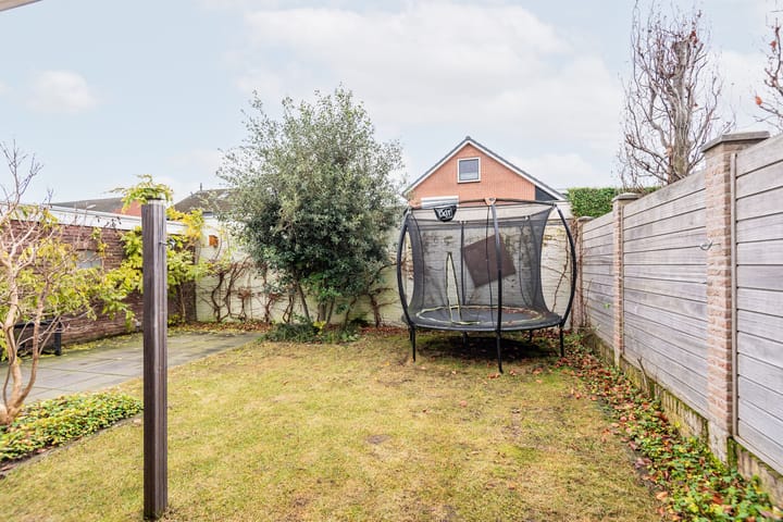 Foto 34 van Multatulihof 4