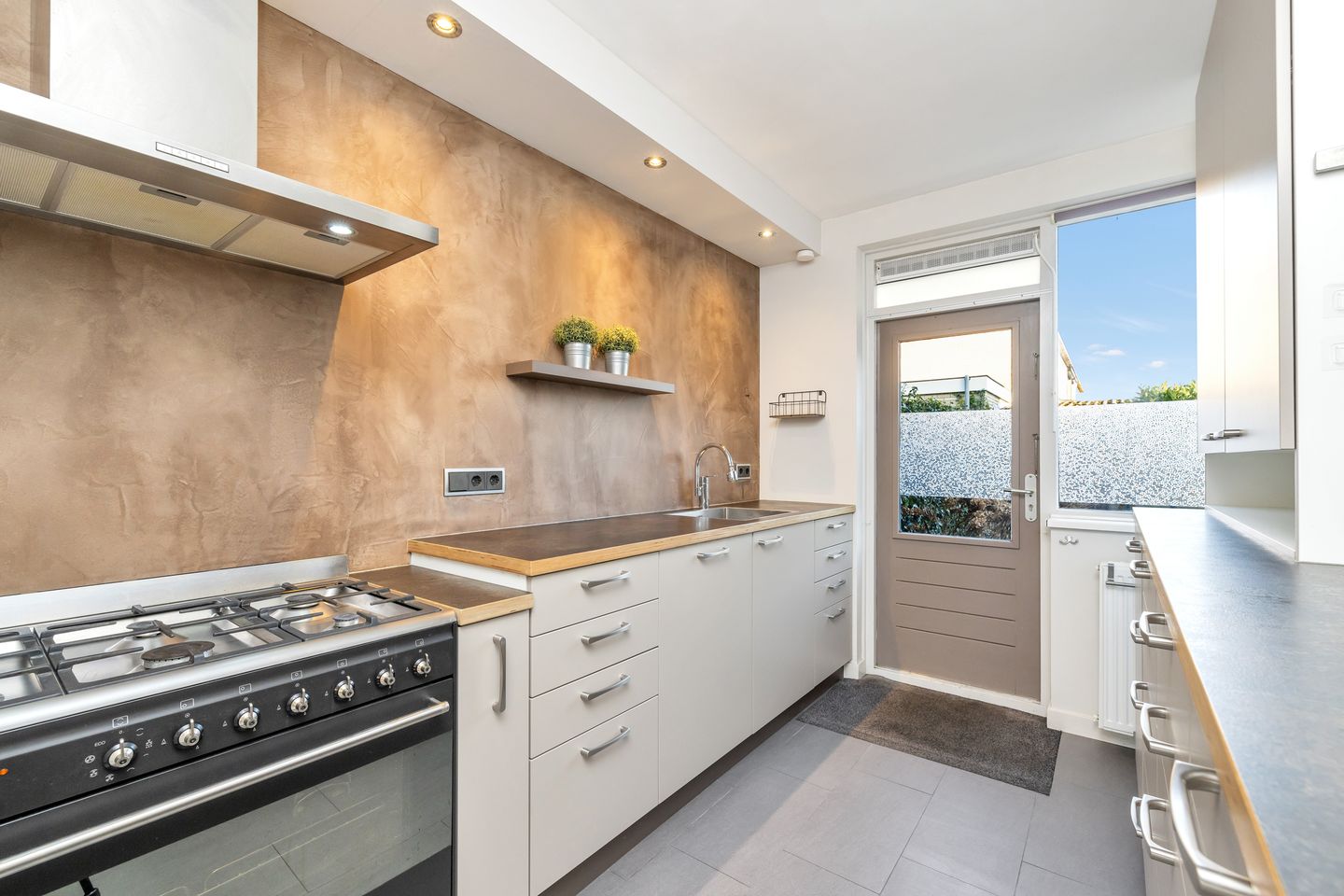 Foto 19 van Burgemeester Beststraat 63