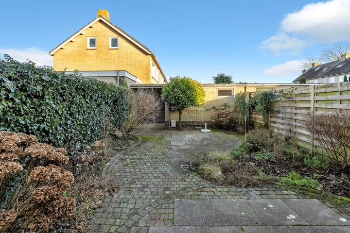 Foto 43 van Burgemeester Beststraat 63