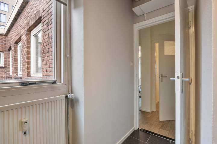 Foto 12 van Plein 1944 30-B