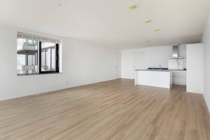 Foto 15 van Anna van Buerenplein 151