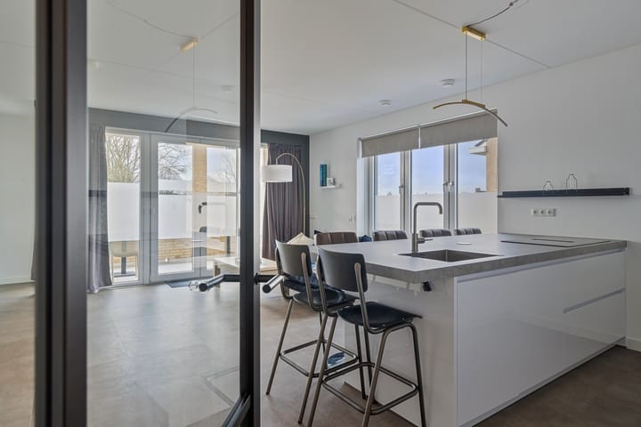 Foto 19 van Heinsiusstraat 45