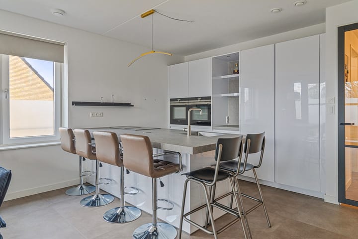 Foto 17 van Heinsiusstraat 45