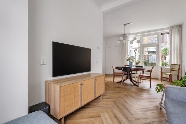 Foto 12 van Derk Buismanstraat 19