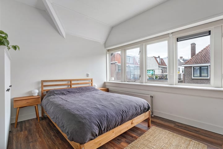 Foto 20 van Derk Buismanstraat 19