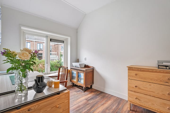 Foto 24 van Derk Buismanstraat 19