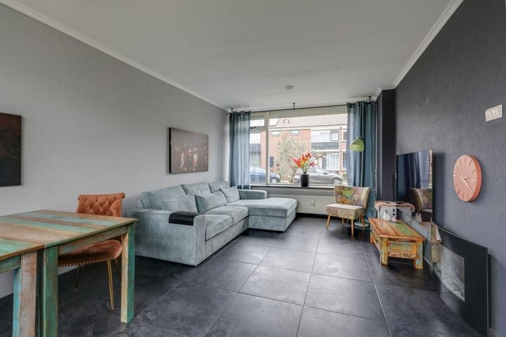 Foto 17 van Weidestraat 6