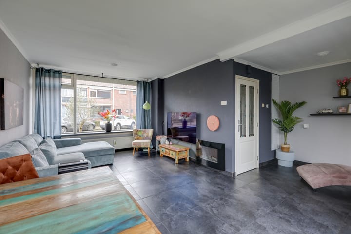 Foto 15 van Weidestraat 6