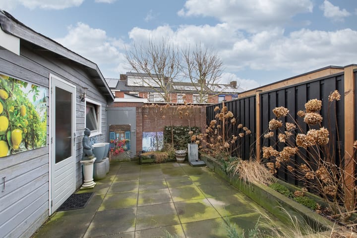 Foto 44 van Weidestraat 6