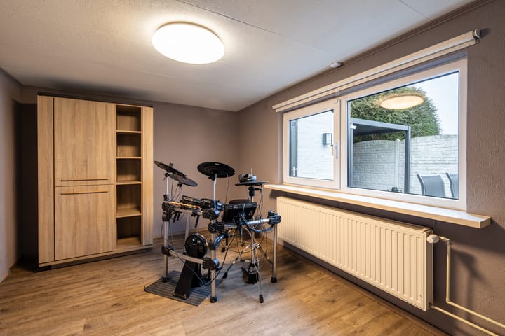 Foto 13 van van Ruysdaelstraat 33