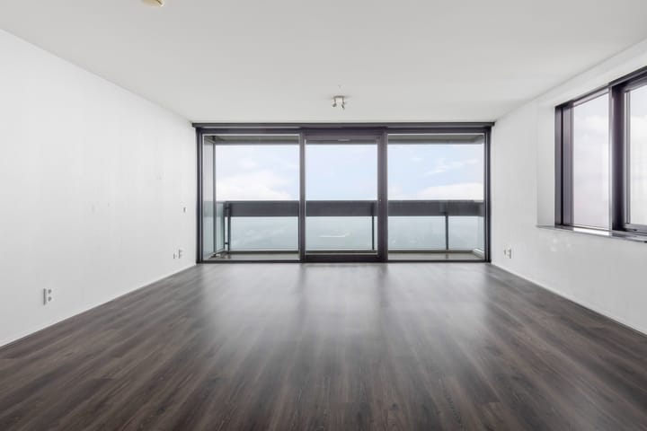 Foto 10 van Anna van Buerenplein 226