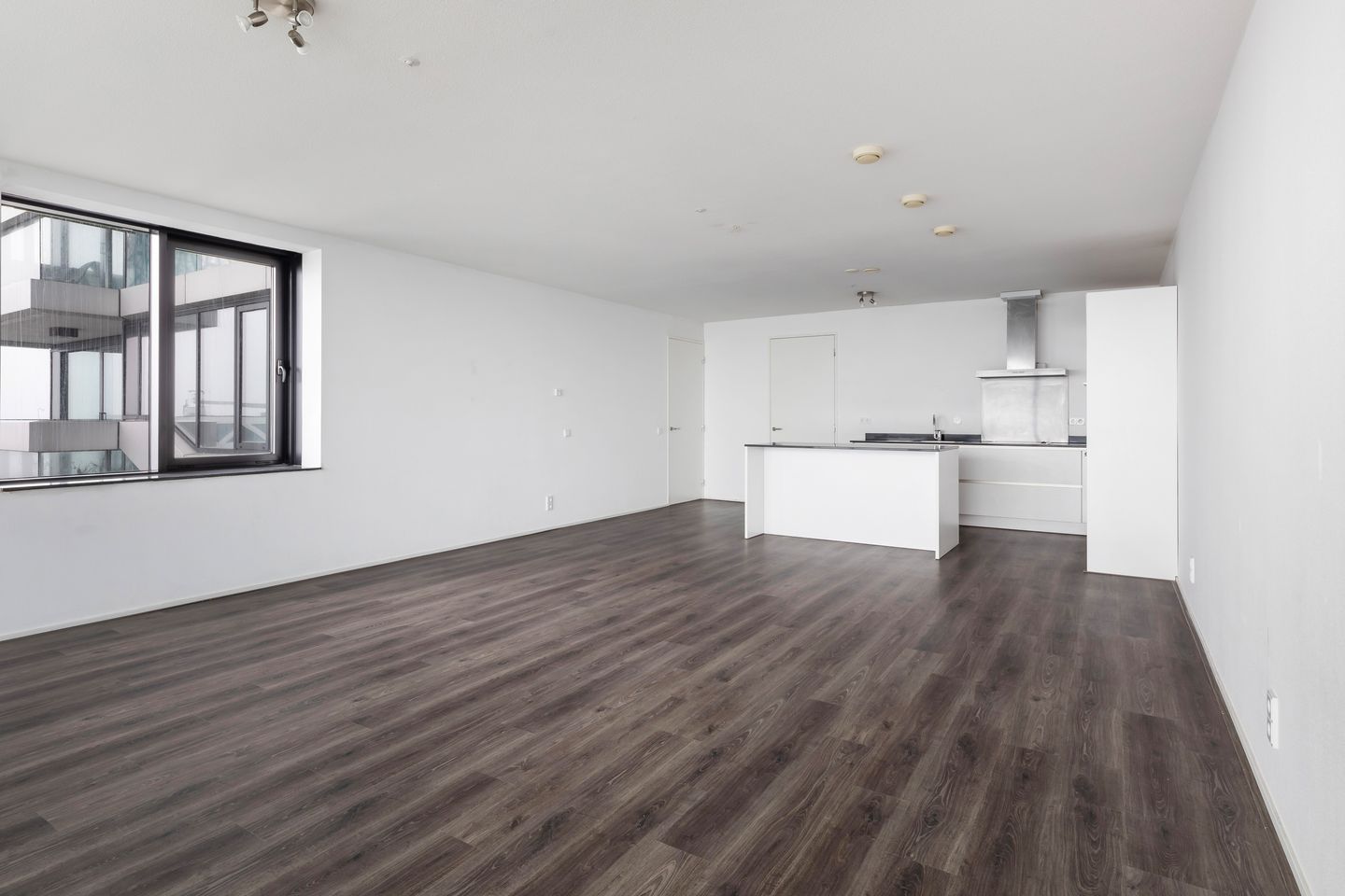 Foto 14 van Anna van Buerenplein 226