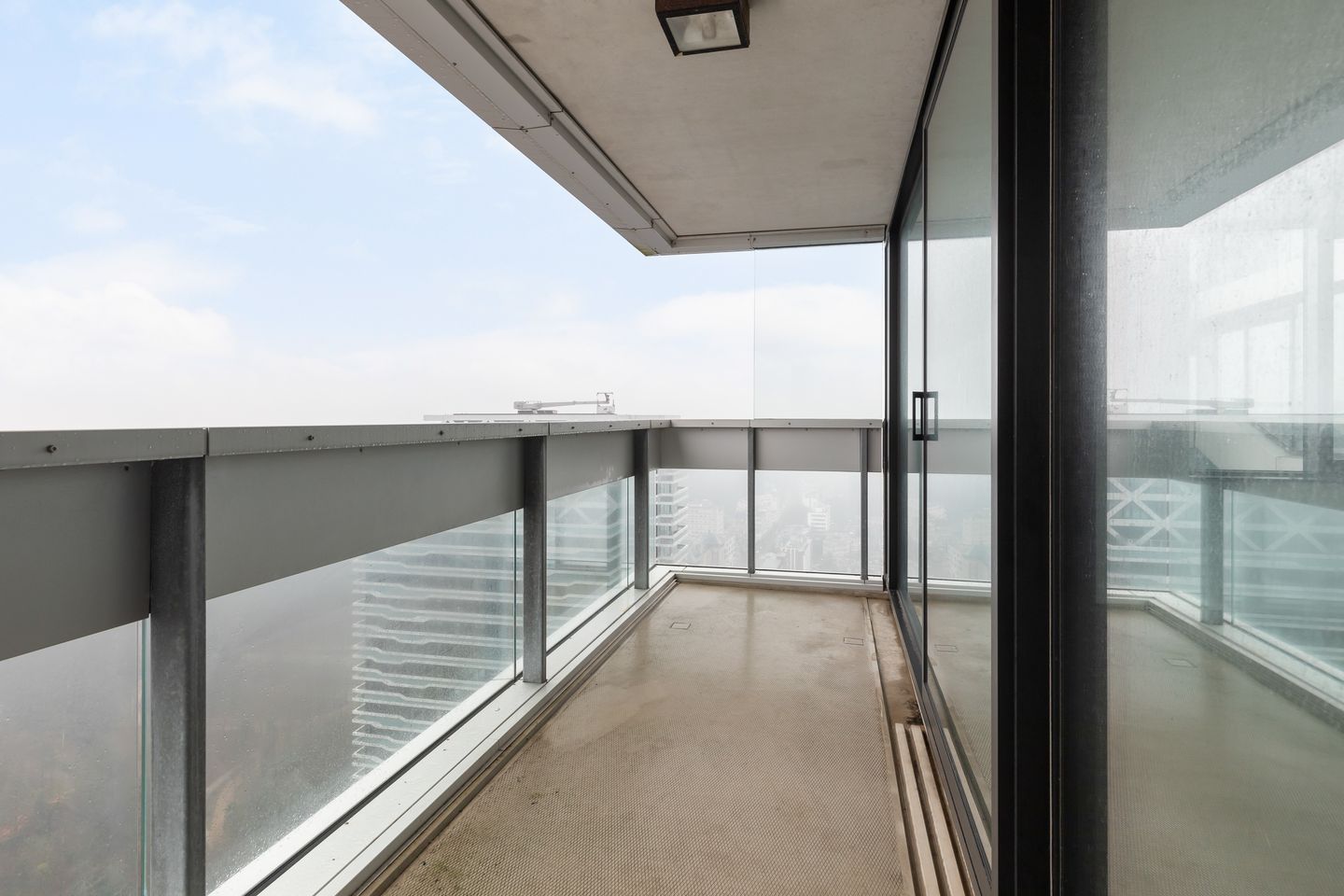 Foto 20 van Anna van Buerenplein 226