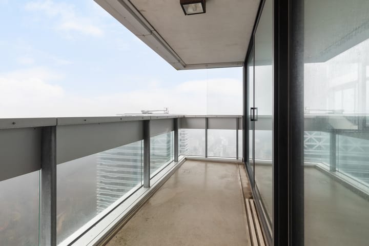 Foto 20 van Anna van Buerenplein 226