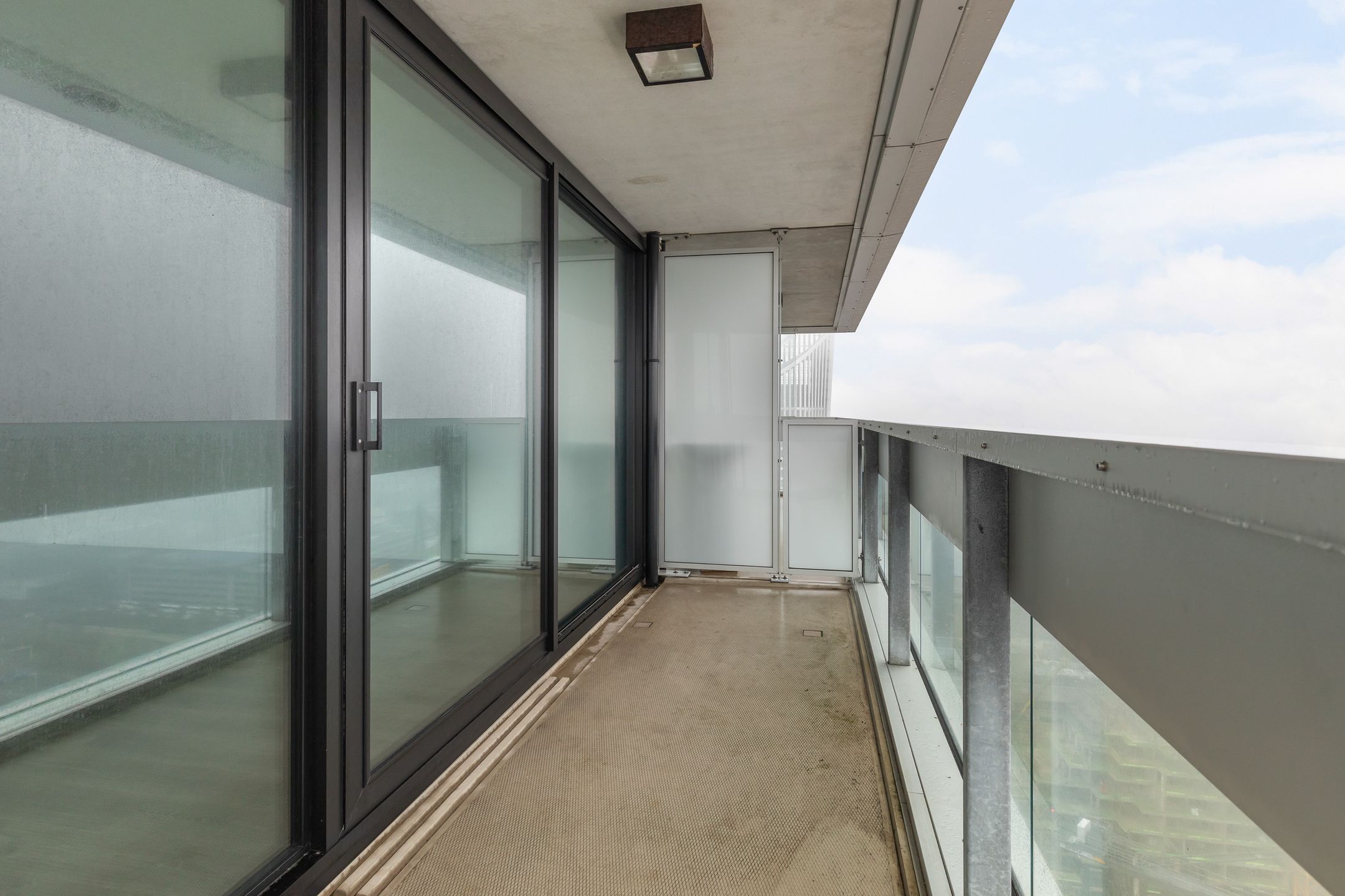 Foto 21 van Anna van Buerenplein 226