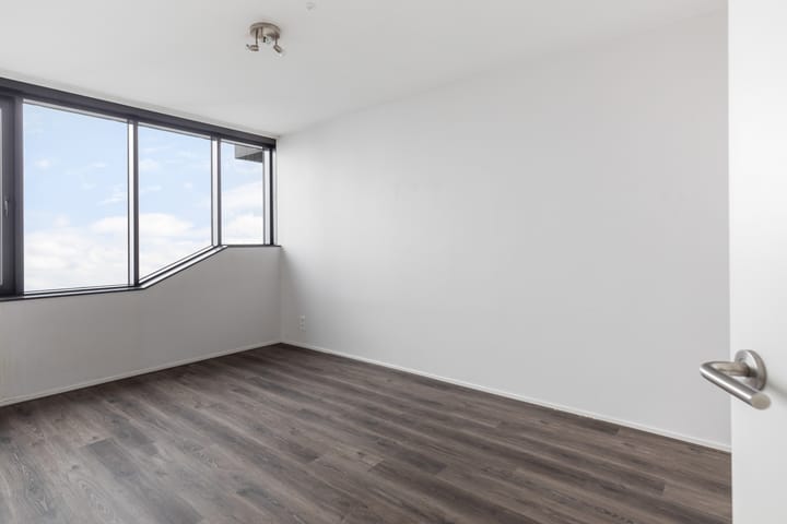 Foto 26 van Anna van Buerenplein 226