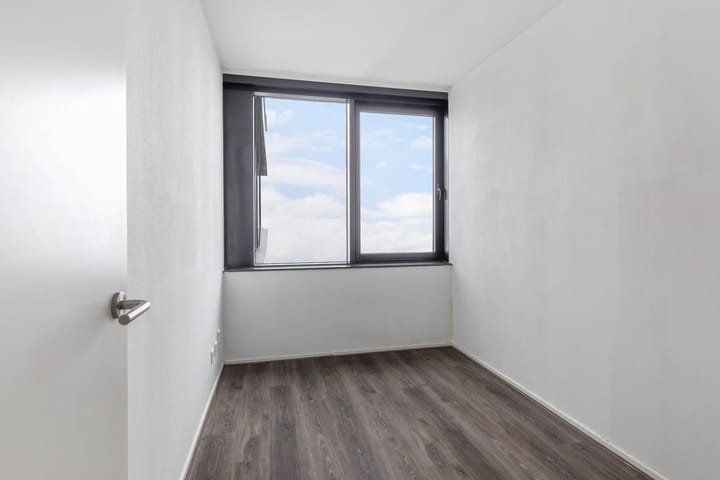 Foto 29 van Anna van Buerenplein 226