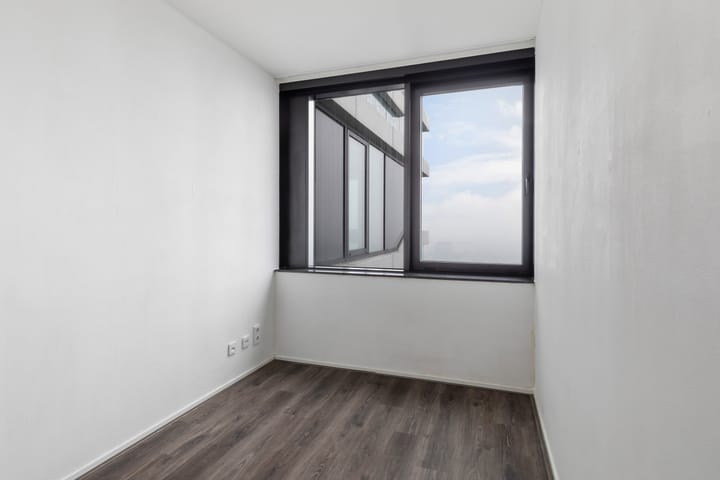 Foto 30 van Anna van Buerenplein 226