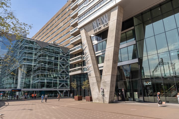 Foto 40 van Anna van Buerenplein 226