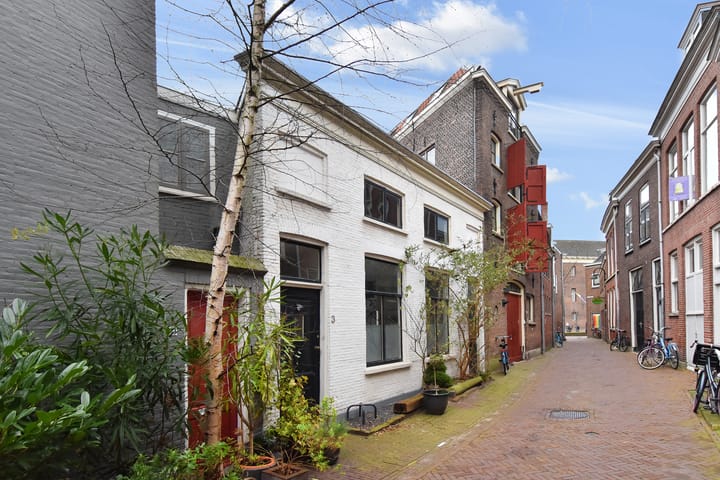 Foto 1 van Giststraat 3