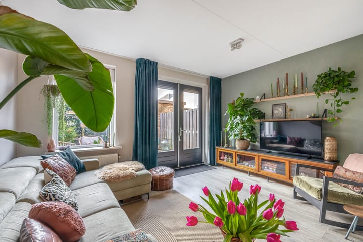 Foto 5 van Lisbloemstraat 24