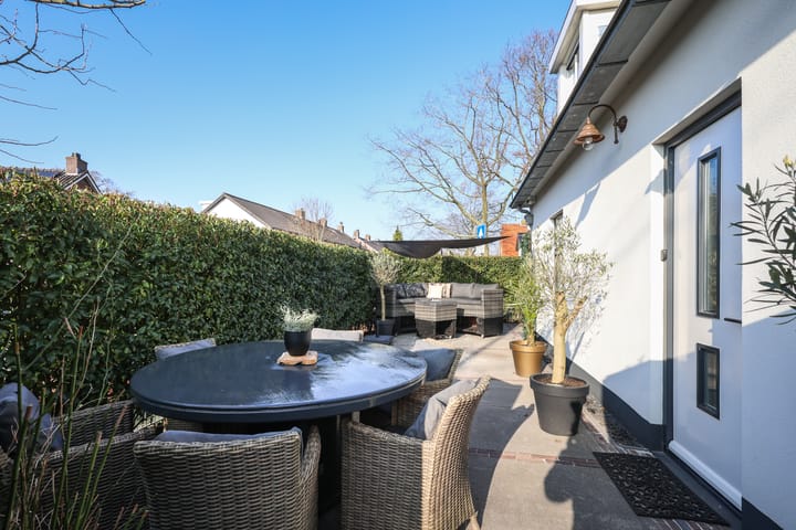 Photo 5 of Obalaan 20