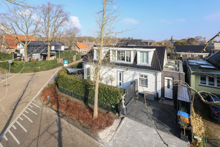 Photo 6 of Obalaan 20