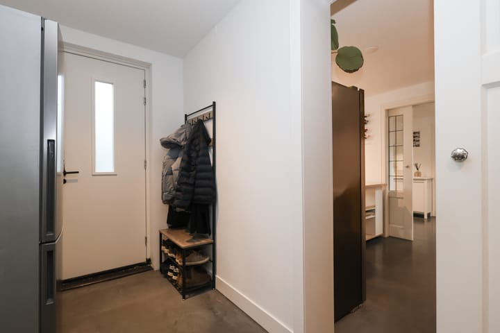 Photo 23 of Obalaan 20