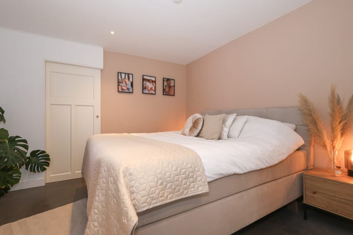 Photo 29 of Obalaan 20