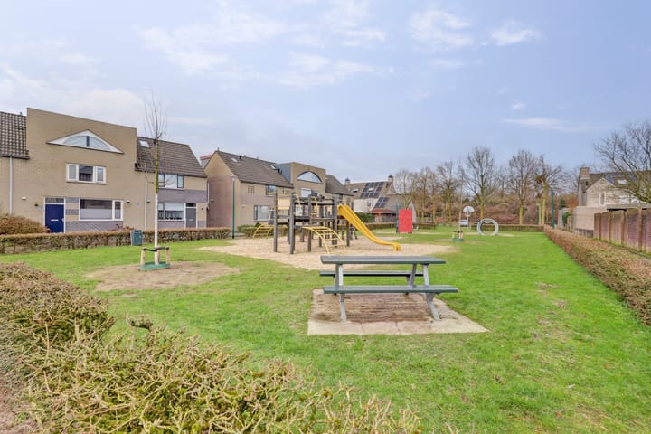 Photo 44 of Aronskelk 20