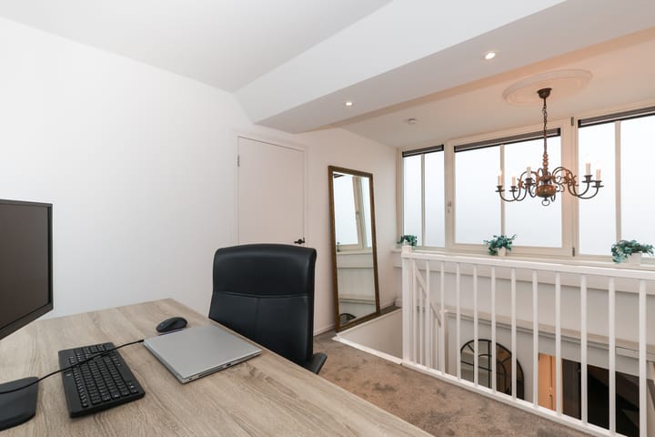 Photo 35 of Obalaan 20