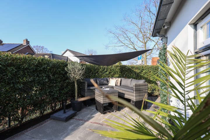 Photo 46 of Obalaan 20