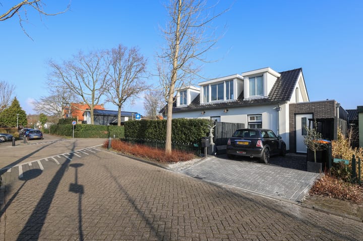 Photo 56 of Obalaan 20